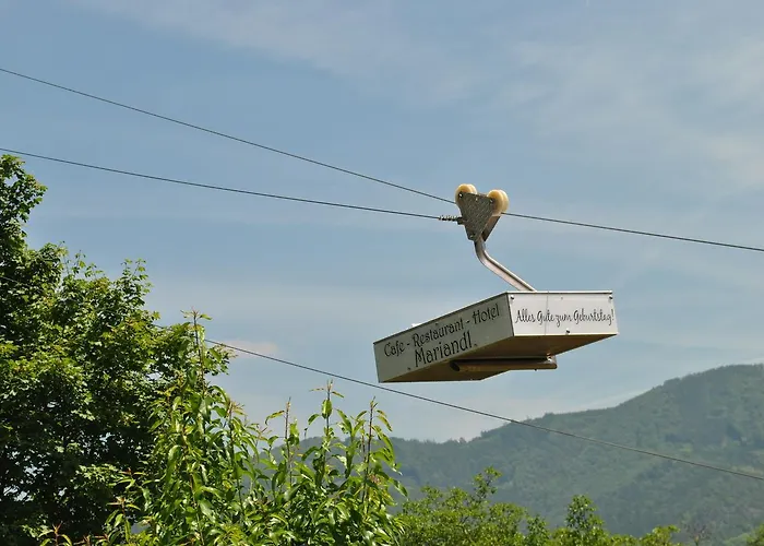 Mariandl Szálloda 3*